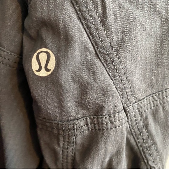 Lululemon Black Studio Pants (Unlined) Size 10 - Picture 3 of 4